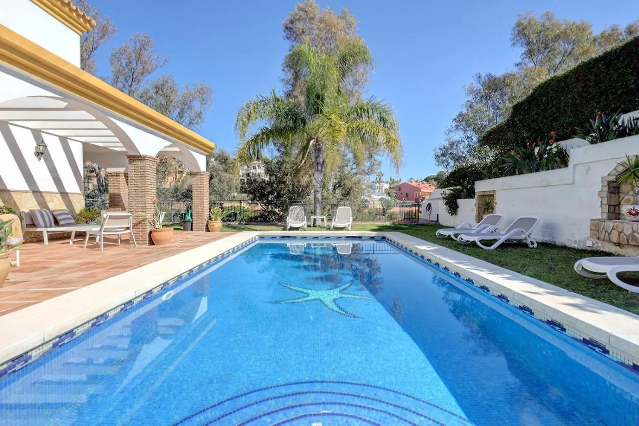 088 Bright And Spacious Andalusian Style Villa With Private Pool Fuengirola 0*,
