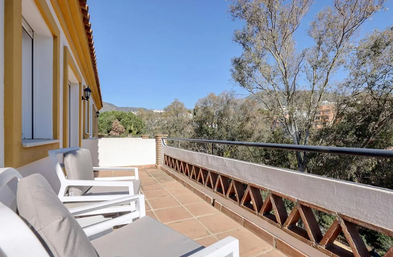 088 Bright And Spacious Andalusian Style Villa With Private Pool Fuengirola 0*,  Hiszpania